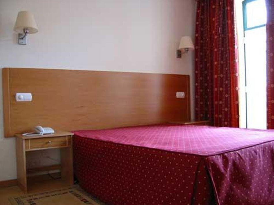 Hotel Italia Room Example