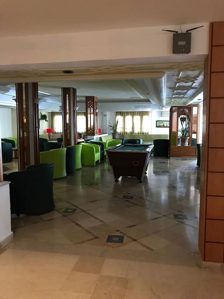Hotel Emira