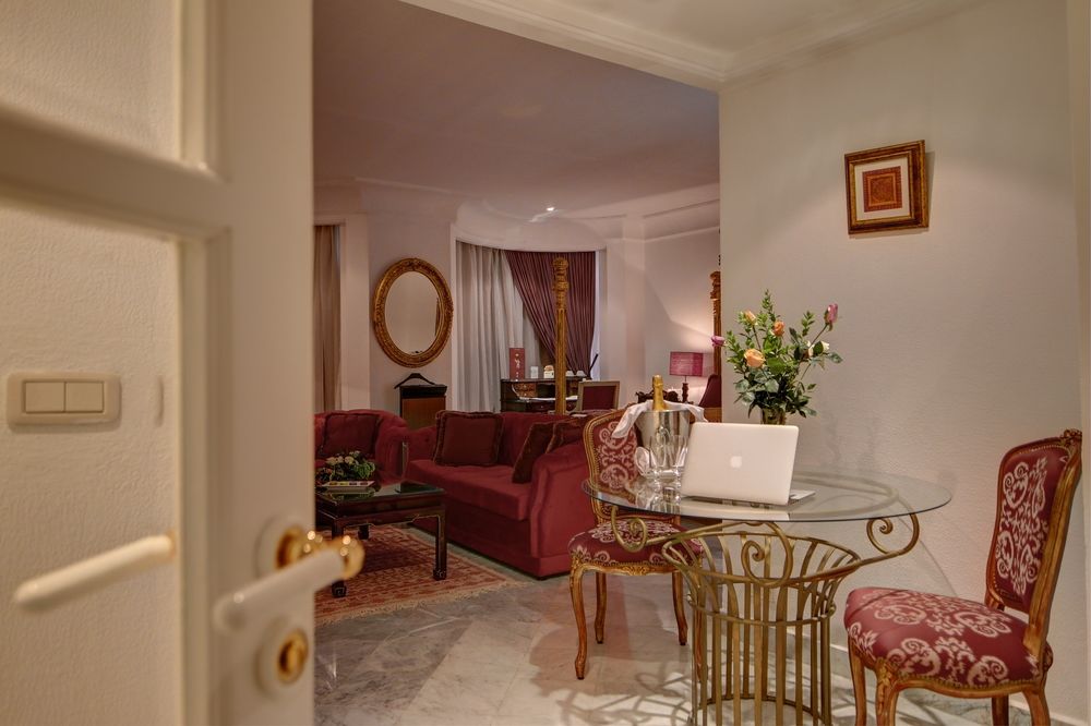 Hotel Maison Blanche