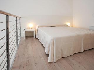 2114343-hotel-eden.jpg