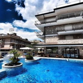 Hotel Hotel & Wellness Fra I Pini cazare Lignano Sabbiadoro