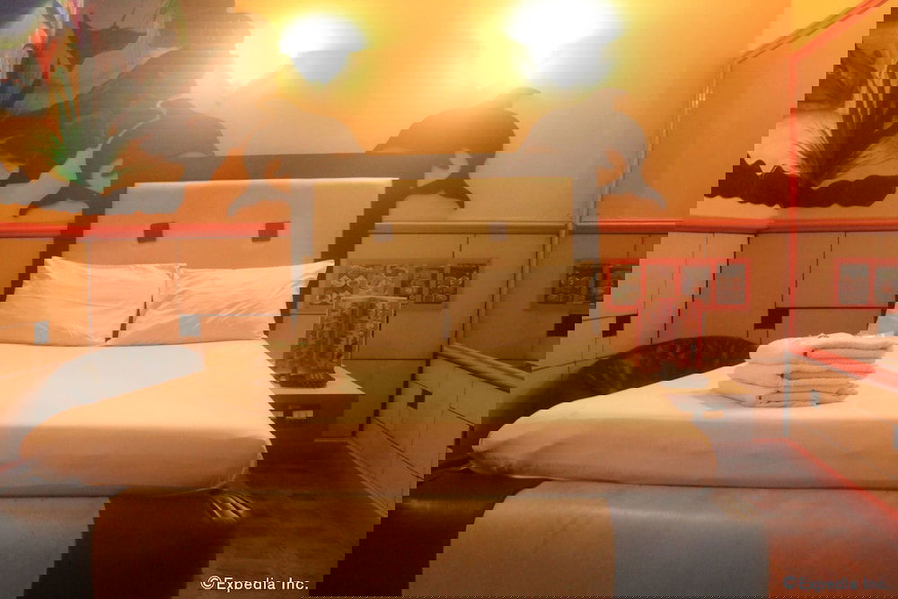 Primary image
