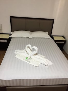 Meaco Hotel Royal - Tayuman
