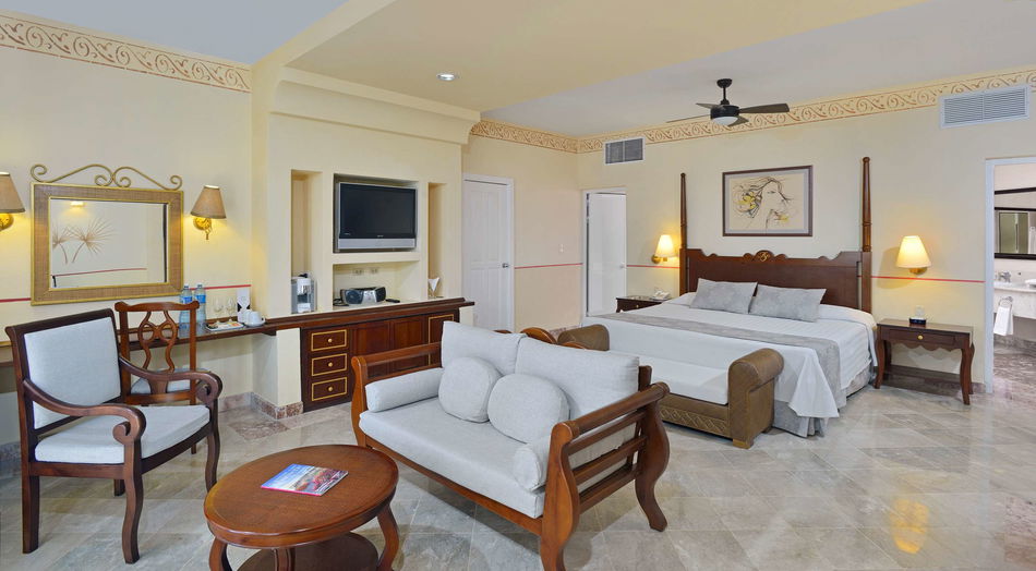 Paradisus Río de Oro Resort & Spa Room Example