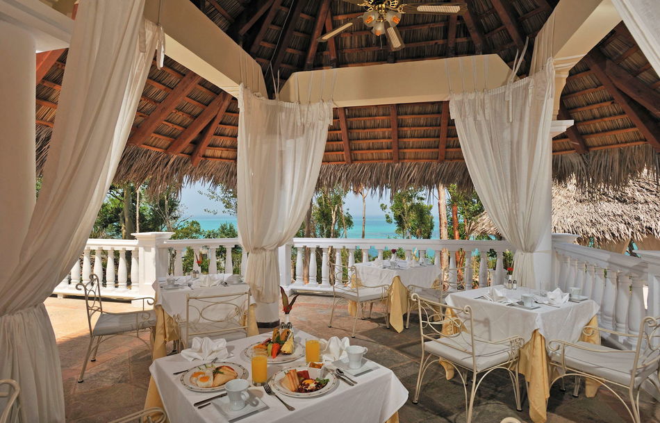 Paradisus Río de Oro Resort & Spa Restaurant