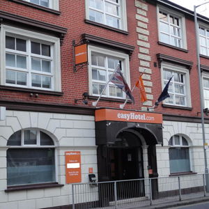 Sejur Easyhotel London Luton vacanta Londra