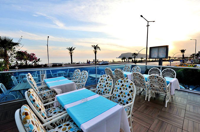 Mesut Hotel