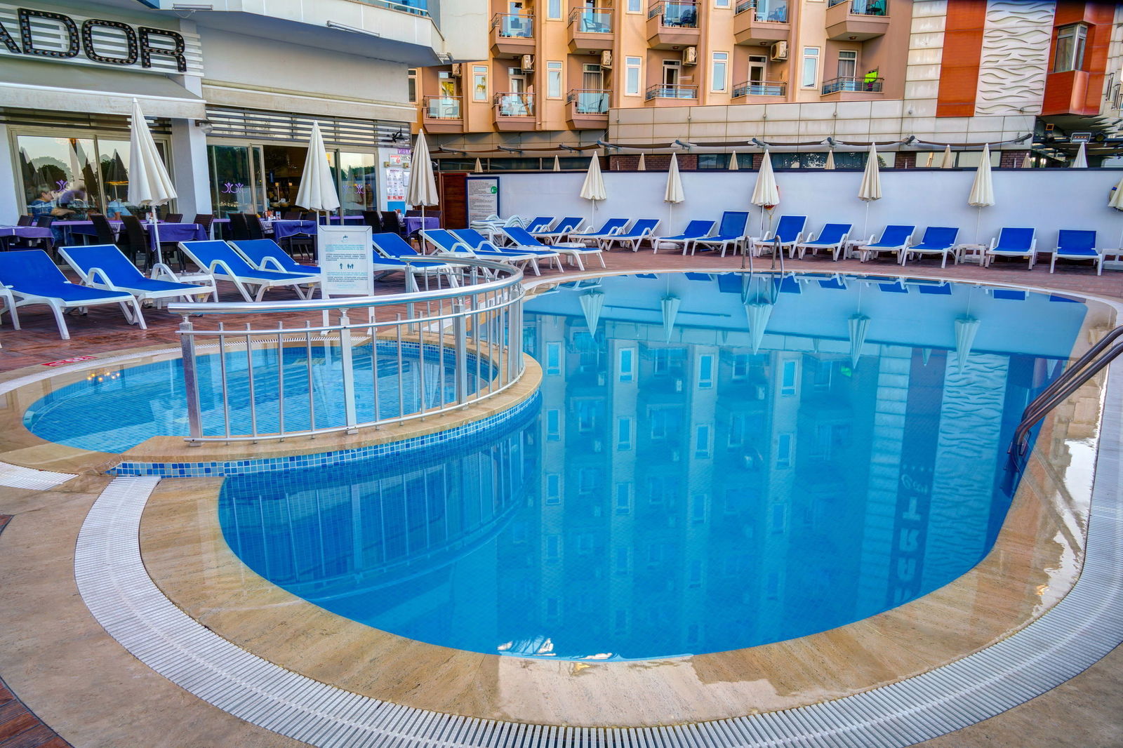 Parador Beach Hotel Outdoor Pool