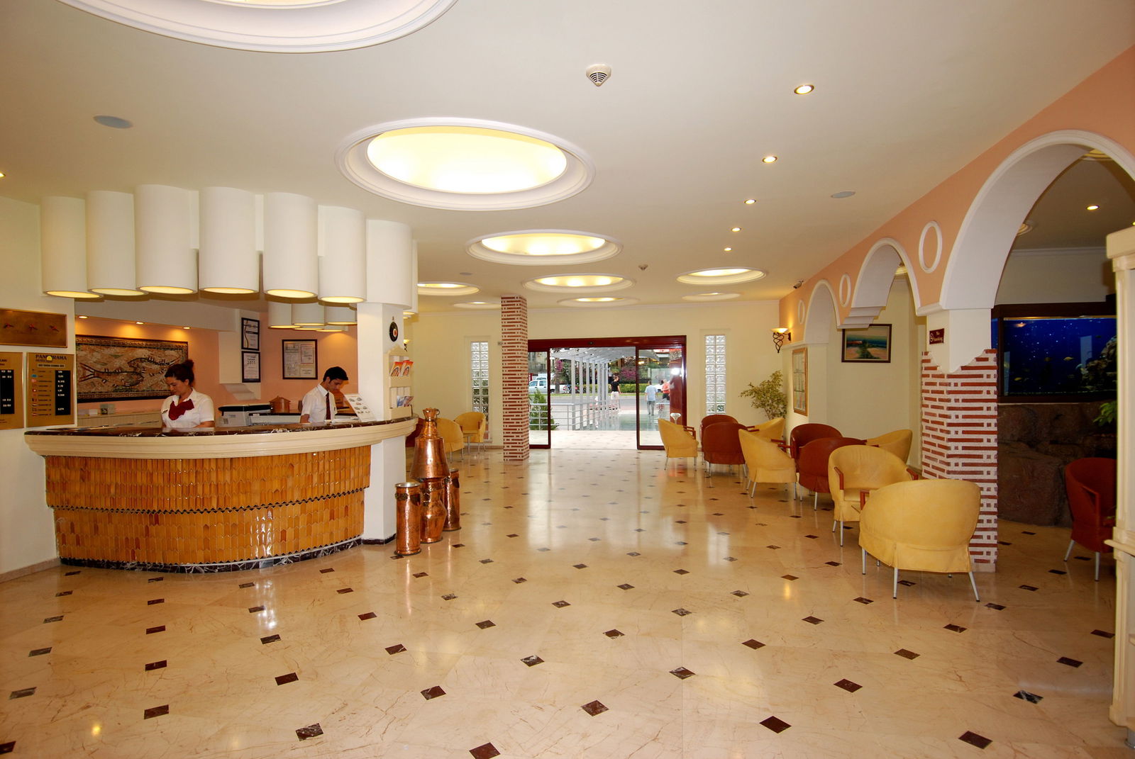 Panorama Hotel Lounge / Lobby