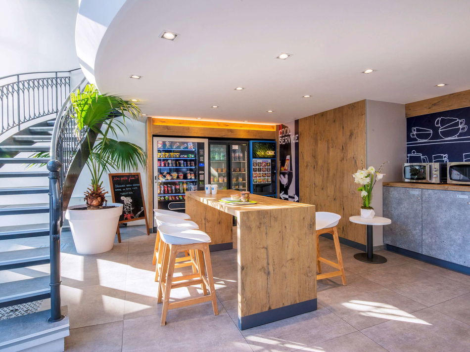 ibis budget Nice Californie Lenval Lounge / Lobby