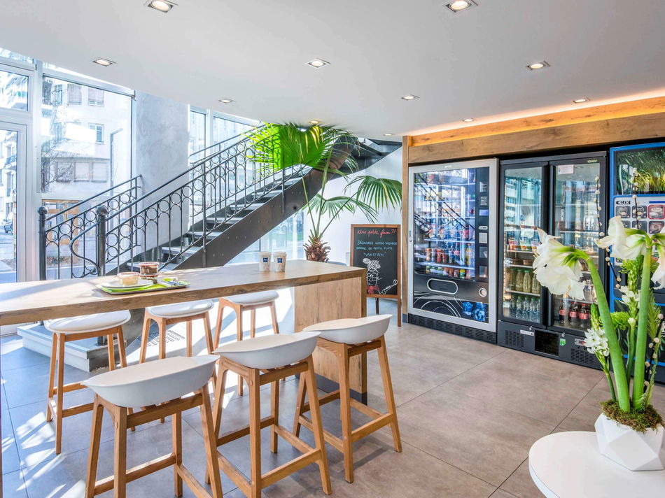 ibis budget Nice Californie Lenval Bar