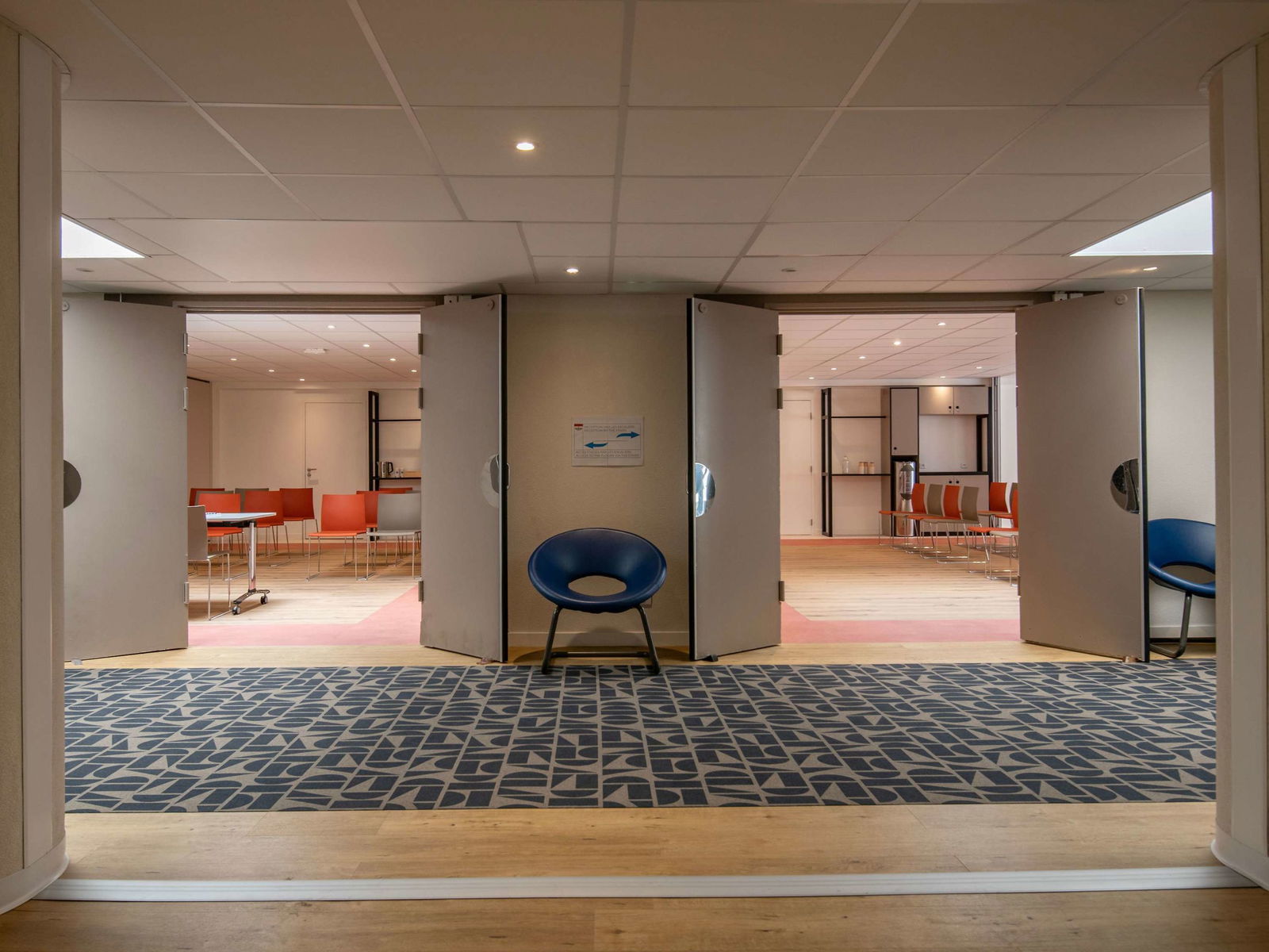 ibis budget Nice Californie Lenval Lounge / Lobby