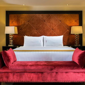 Hotel Torre Venezia Suites cazare Quezon City