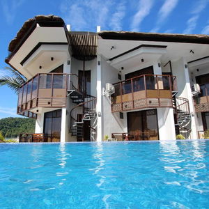 Hotel El Nido Reef Strand Resort cazare El Nido