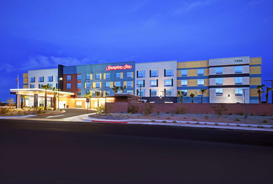 Hampton Inn Las Vegas Strip South Exterior
