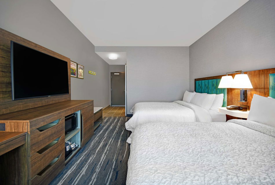 Hampton Inn Las Vegas Strip South Room Example