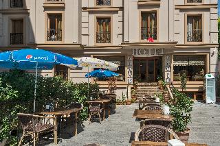 Grand Pamir Hotel