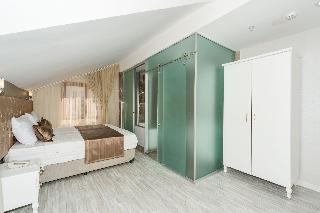 Grand Pamir Hotel
