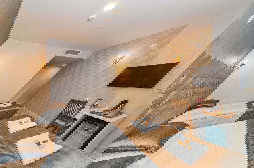 Grand Pamir Hotel