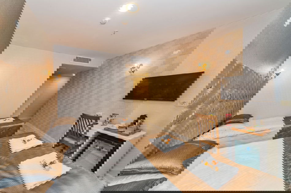 Grand Pamir Hotel