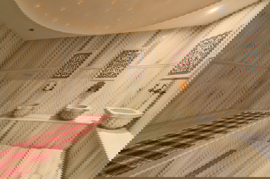 Grand Pamir Hotel