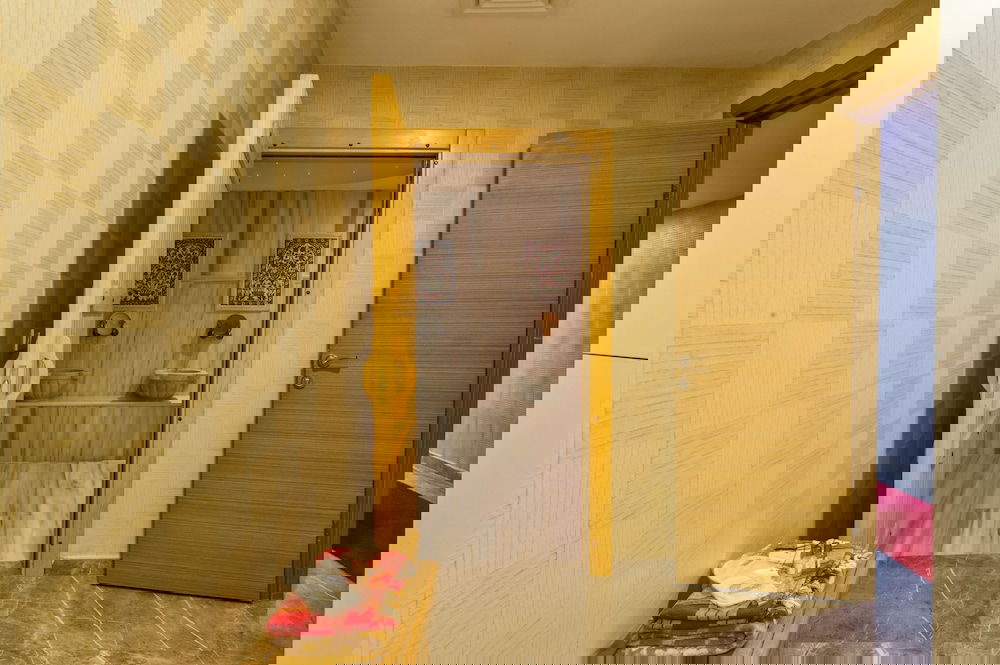 Grand Pamir Hotel