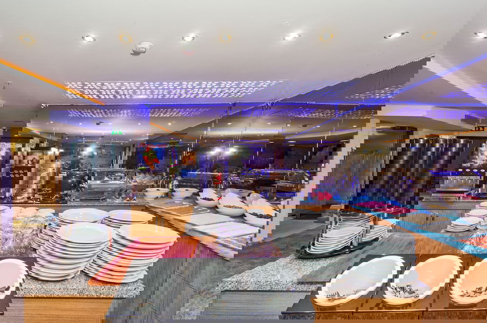 Grand Pamir Hotel