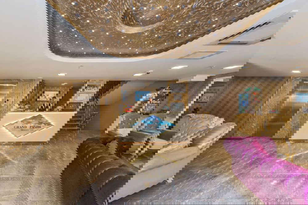 Grand Pamir Hotel